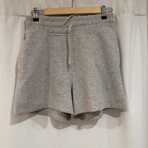 Lululemon Soft Ambitions High Rise Short 4"